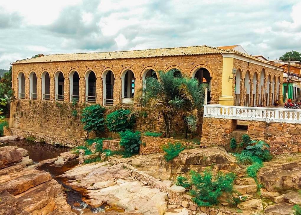 The river and cultural market in Lençóis, Brazil