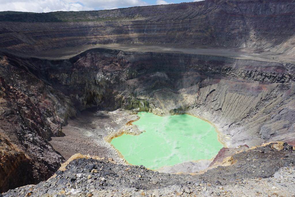 santa ana volcano crater lake el salvador