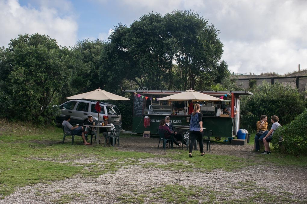 The small shop at Bethells Beach