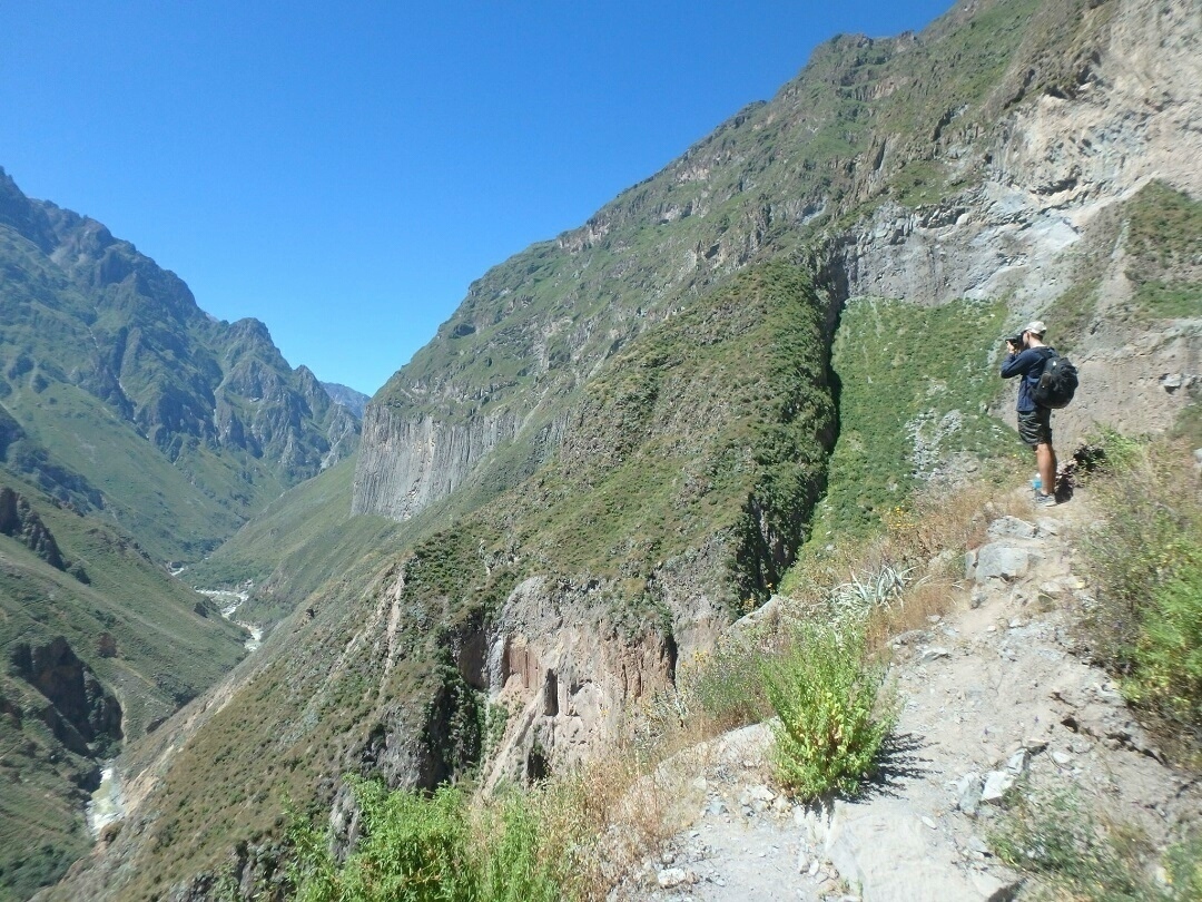 the colca canyon hike