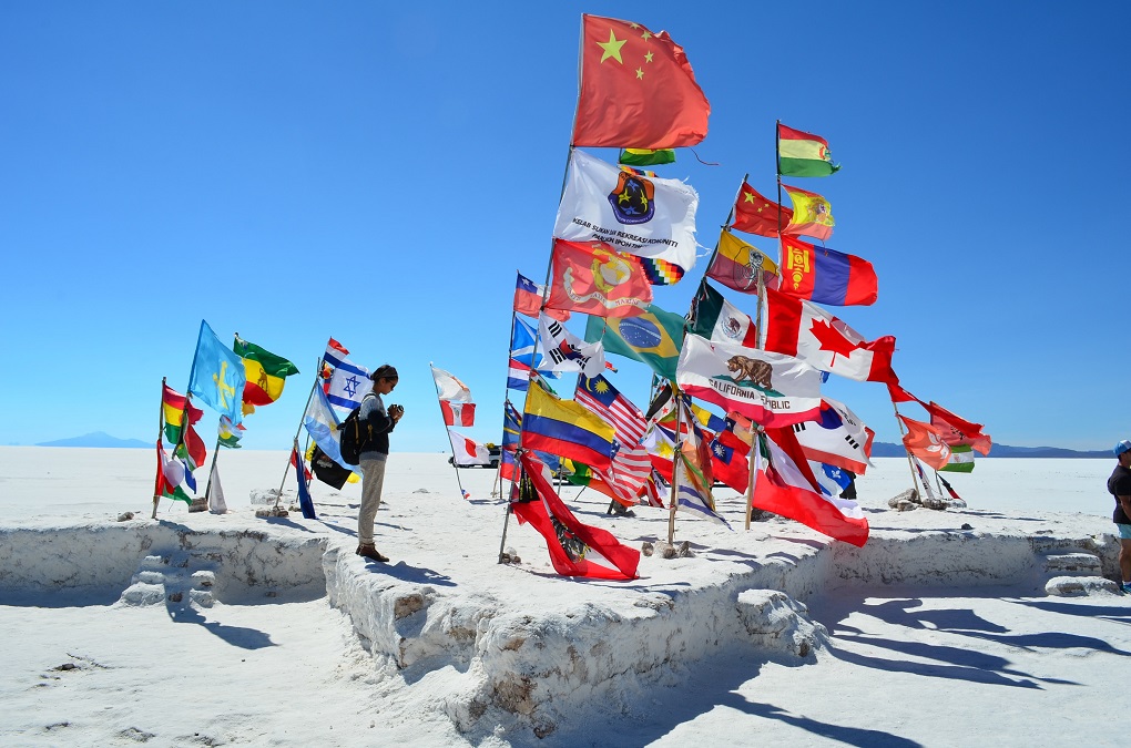 flags from the Dakar Rally on the bolivia salt flats