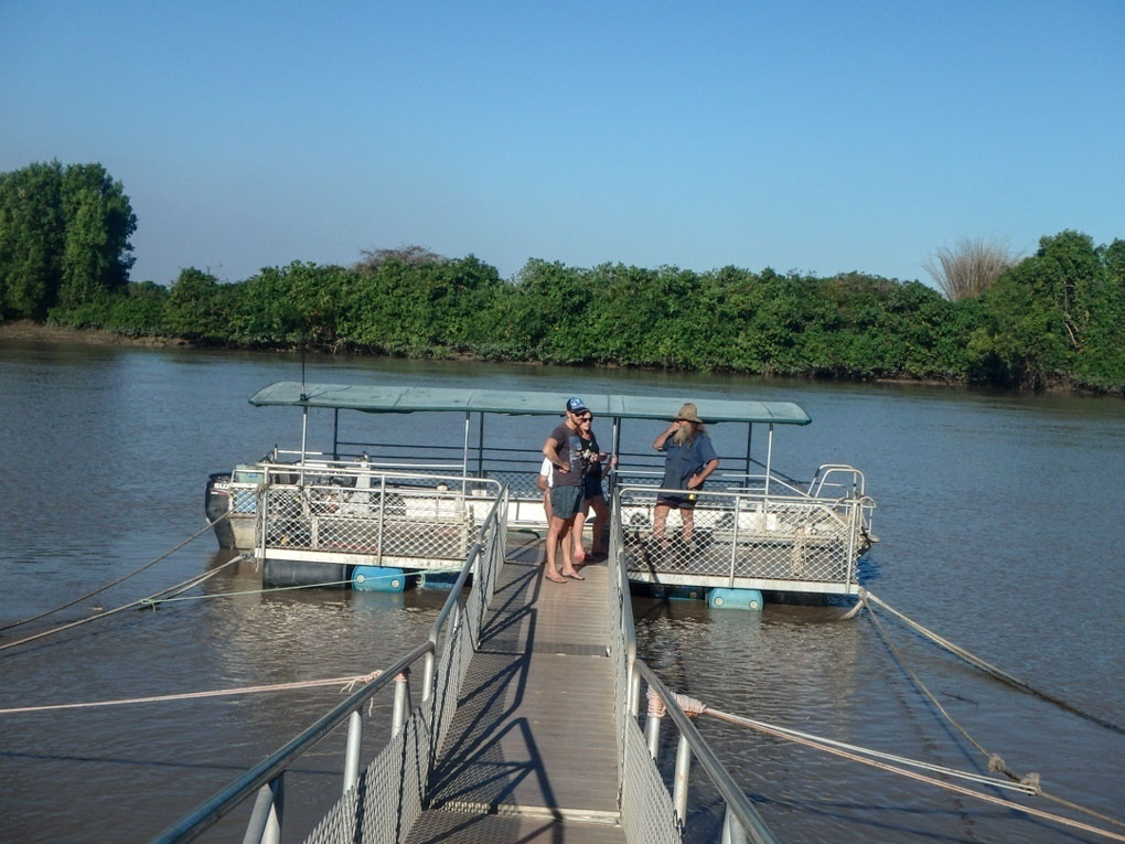 Adelaide River Jumping crocs Darwin
