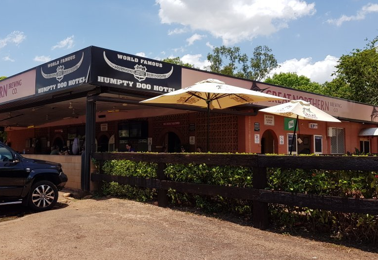 outside of the humpty doo hotel and pub