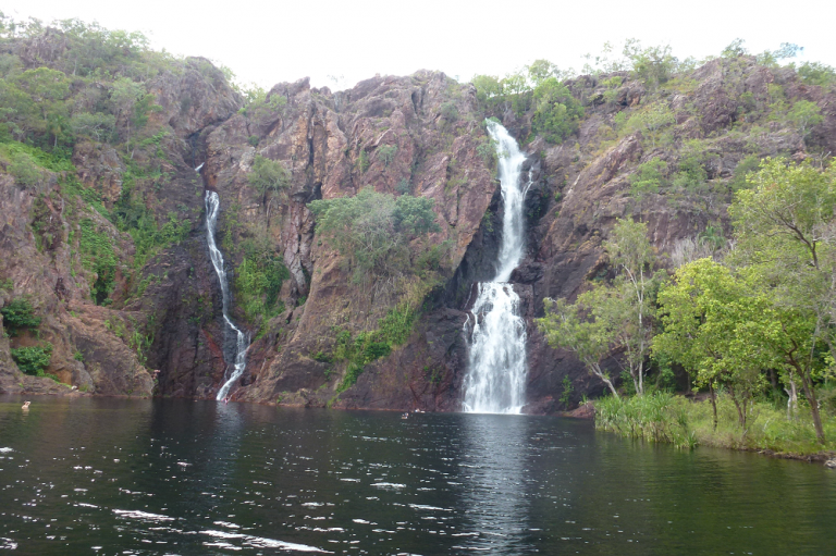 wangi falls in litchfield