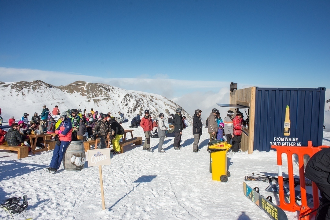 the corona bar at mt hutt