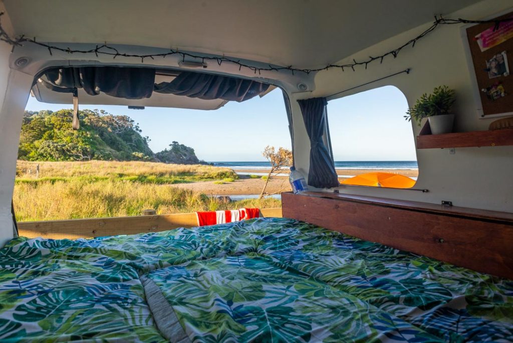 Freedom camping at Sandy Bay, Northland, New Zealand