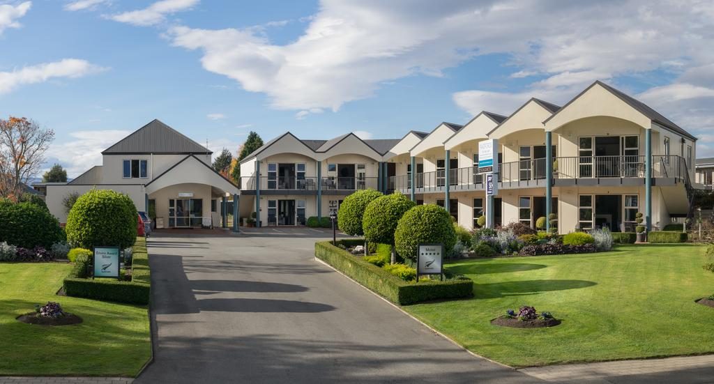 radfords on the lake