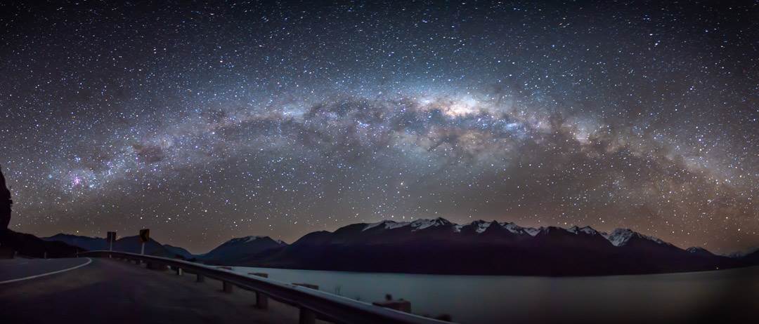 Stargazing in New Zealand is one of the best things to do!