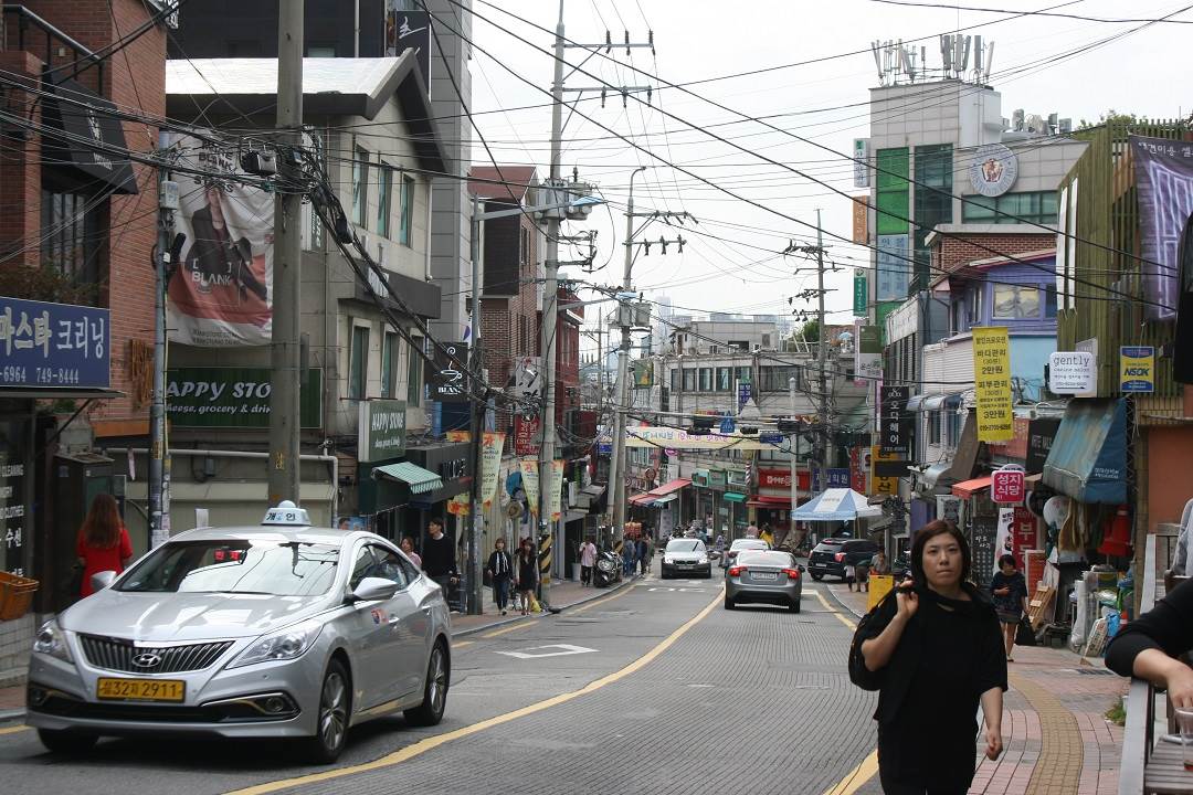 neighborhood of Insa-dong