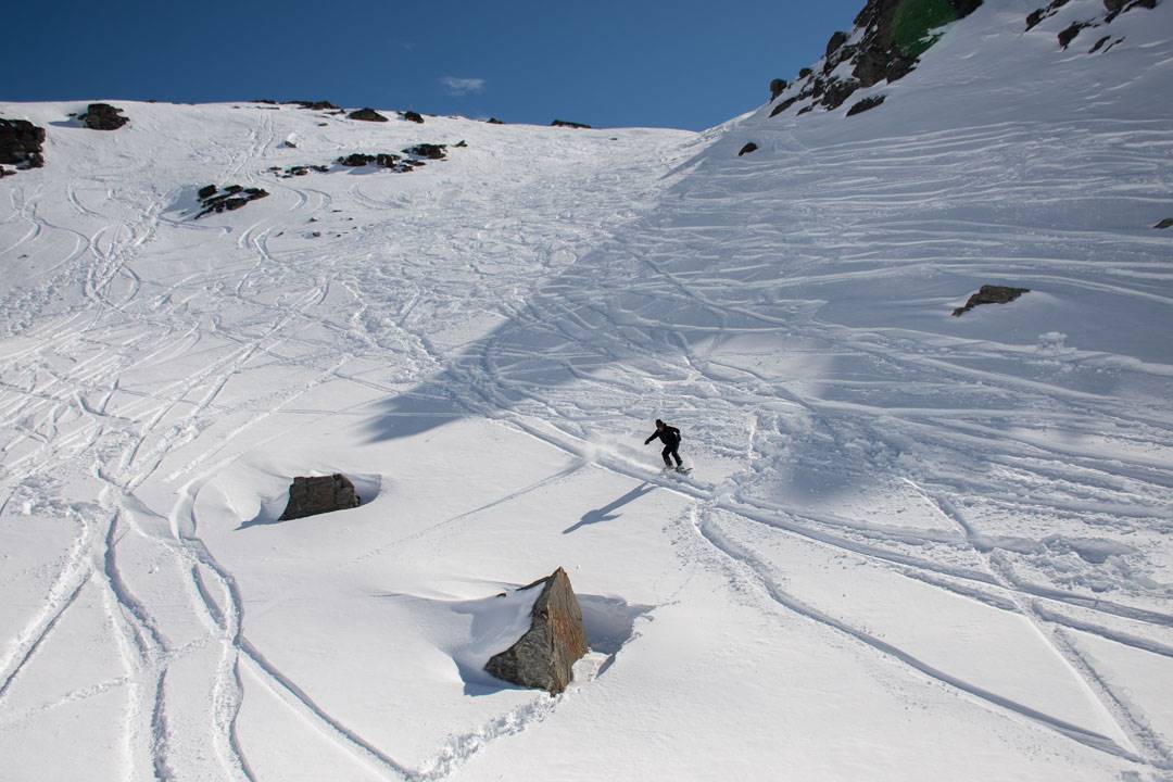 Skiing is one of the best activities in new Zealand's south island! 
