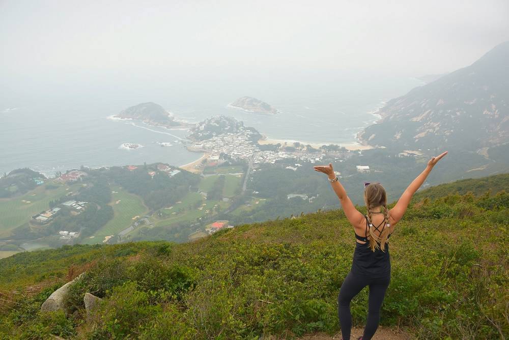 hiking the dragon's back trail