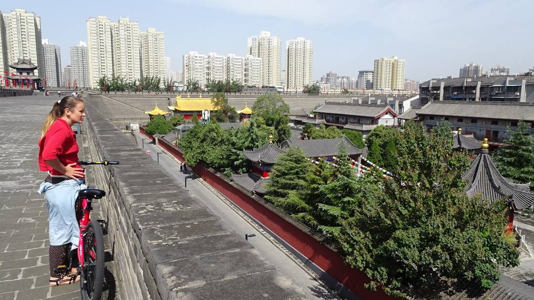 Xi'an wall. Old and New