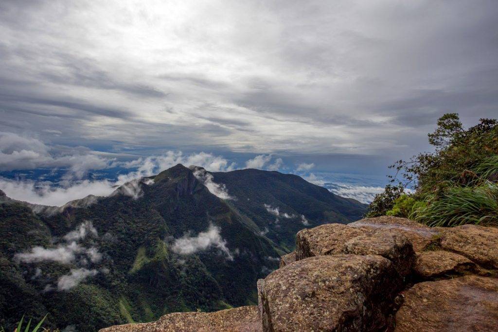 view from the worlds end hike viewpoint in Sri Lanka
