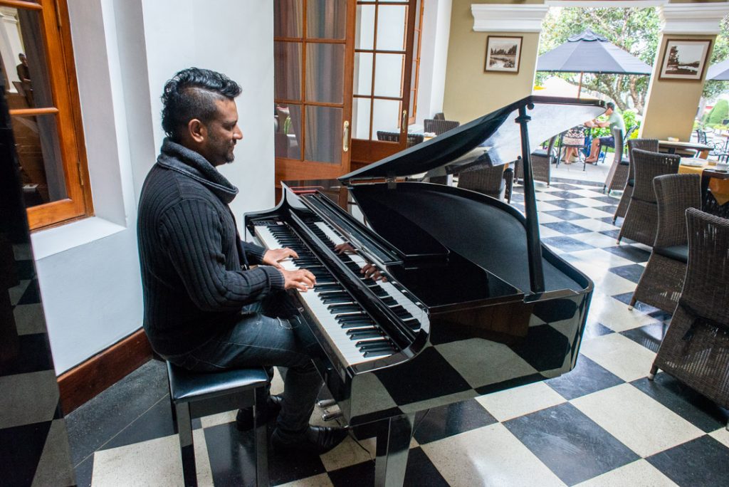Grand hotel high tea piano player