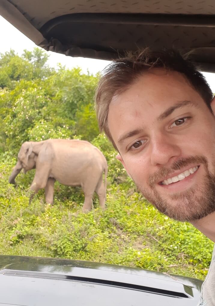 daniel takes a selfie with an elephant in Sri Lanka