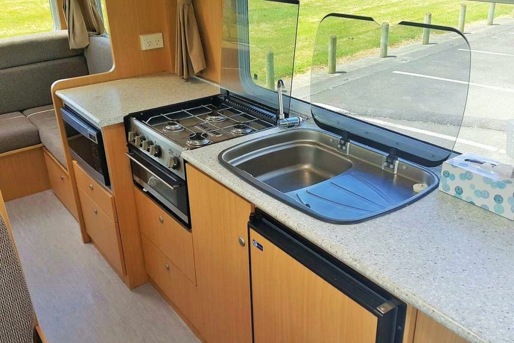 Budget Motorhome and Kiwi motorhomes