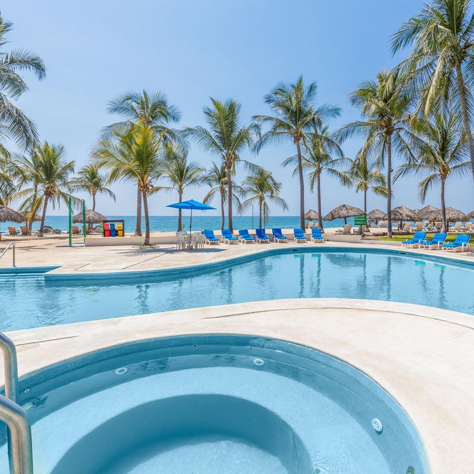 posada real puerto escondido hotel pool