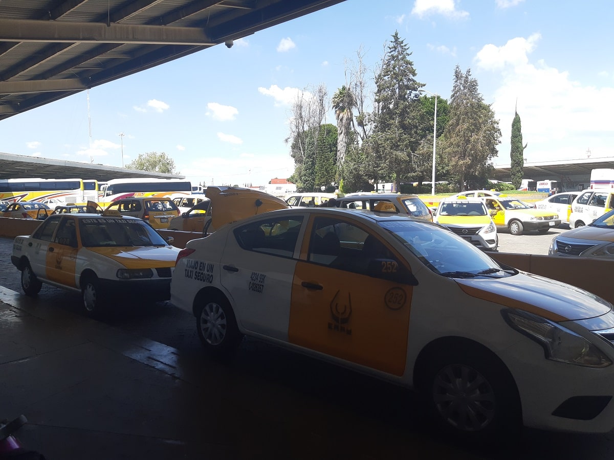 taxi in puebla, mexico