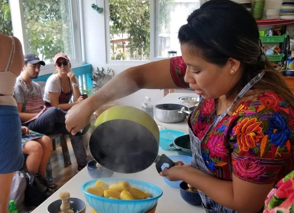 cooking class at mayan kitchen