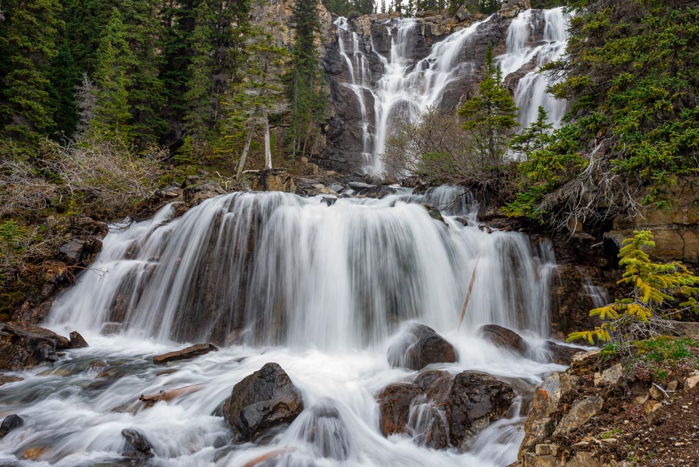 Tangle Creek Fallsalong the Icefields Parkway in Canada