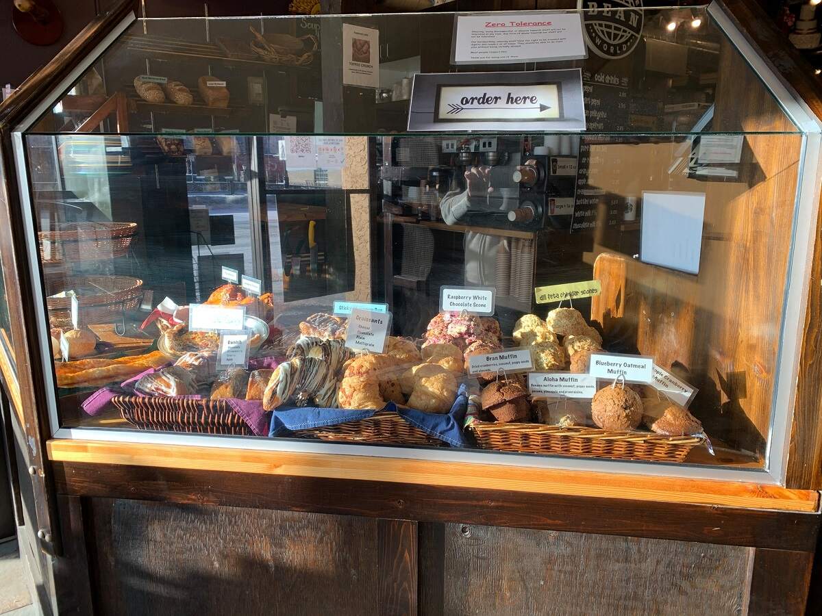 display window full of delicious baked goods at the Bear Paw Bakery in Jasper