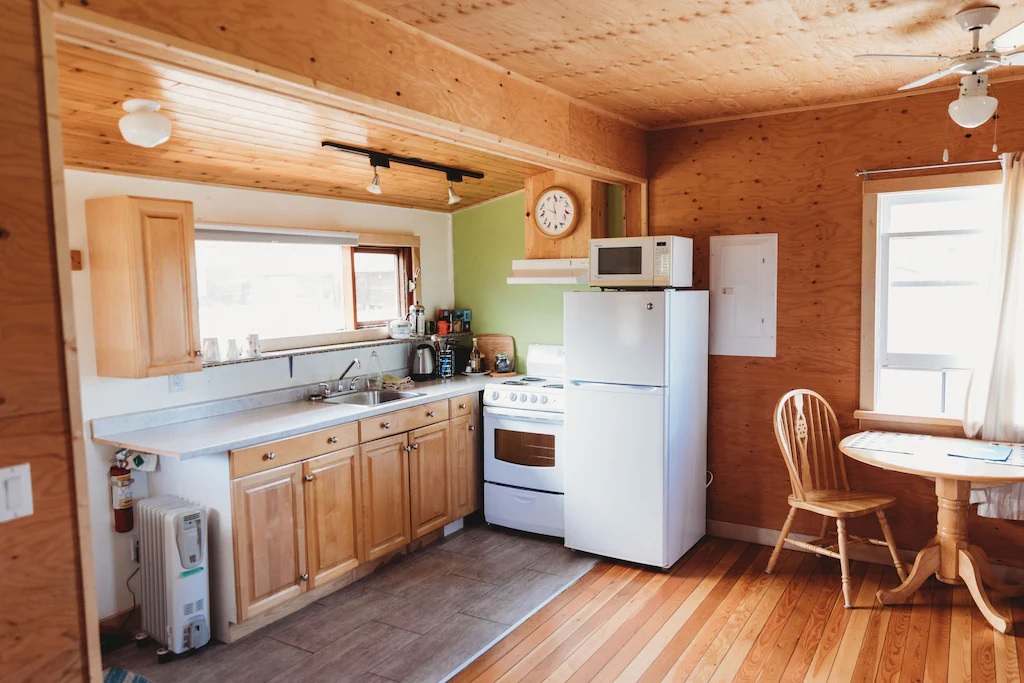 the mac shack holiday home studio in Vernon, VC