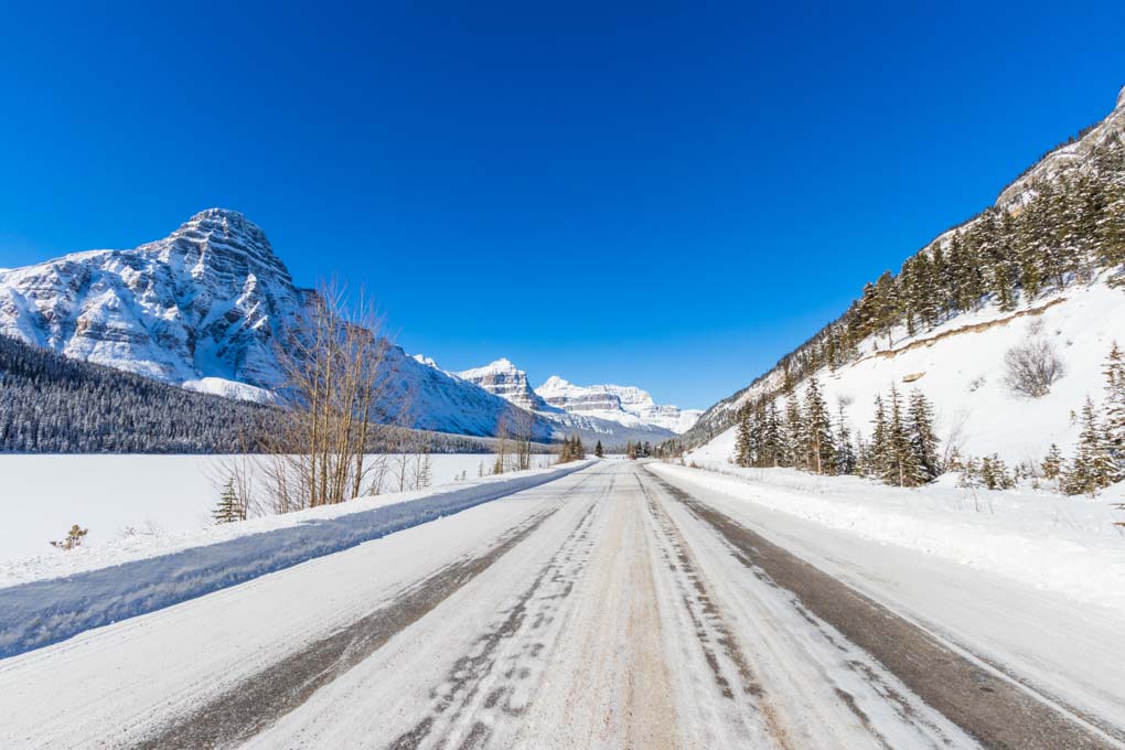 Icefields Parkway in winter