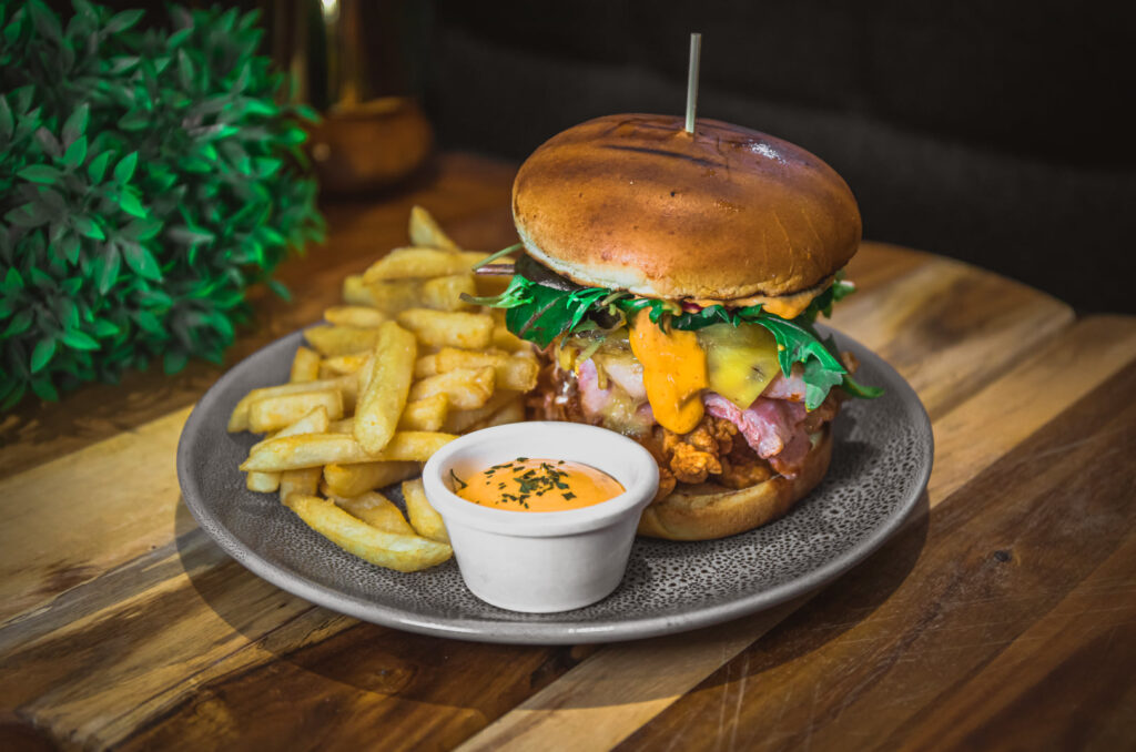 a burger from the Virginia Tavern on the road to Litchfield