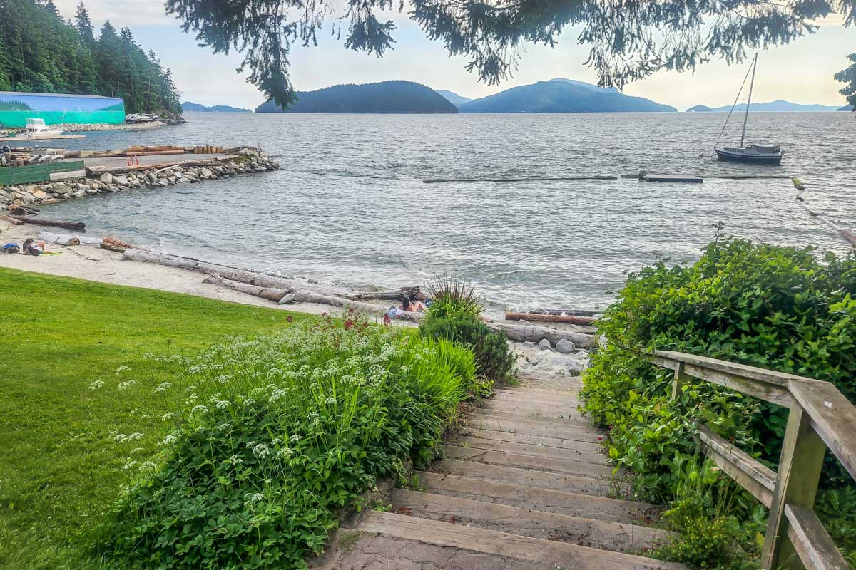 Lions Bay Beach Park between Vancouver and Whistler