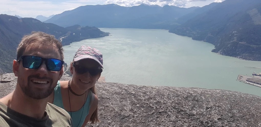 selfie on the Chief hiking trail on the road between Vancouver and Whistler