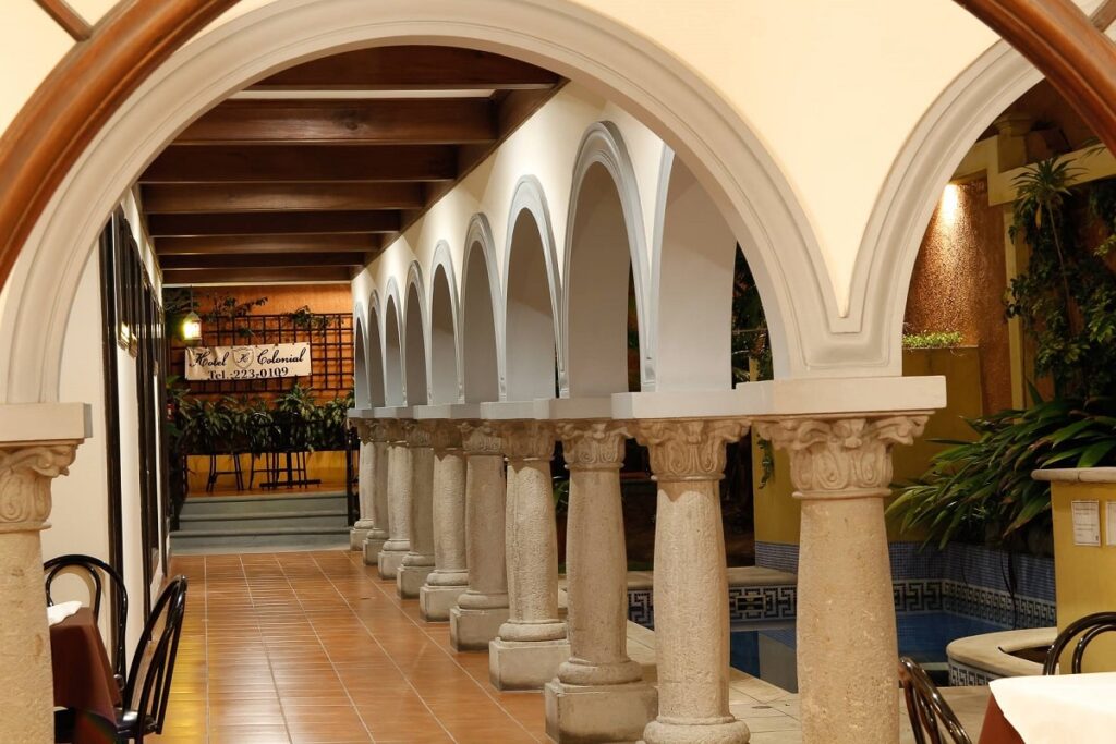 the inside of Hotel Colonial Costa Rica