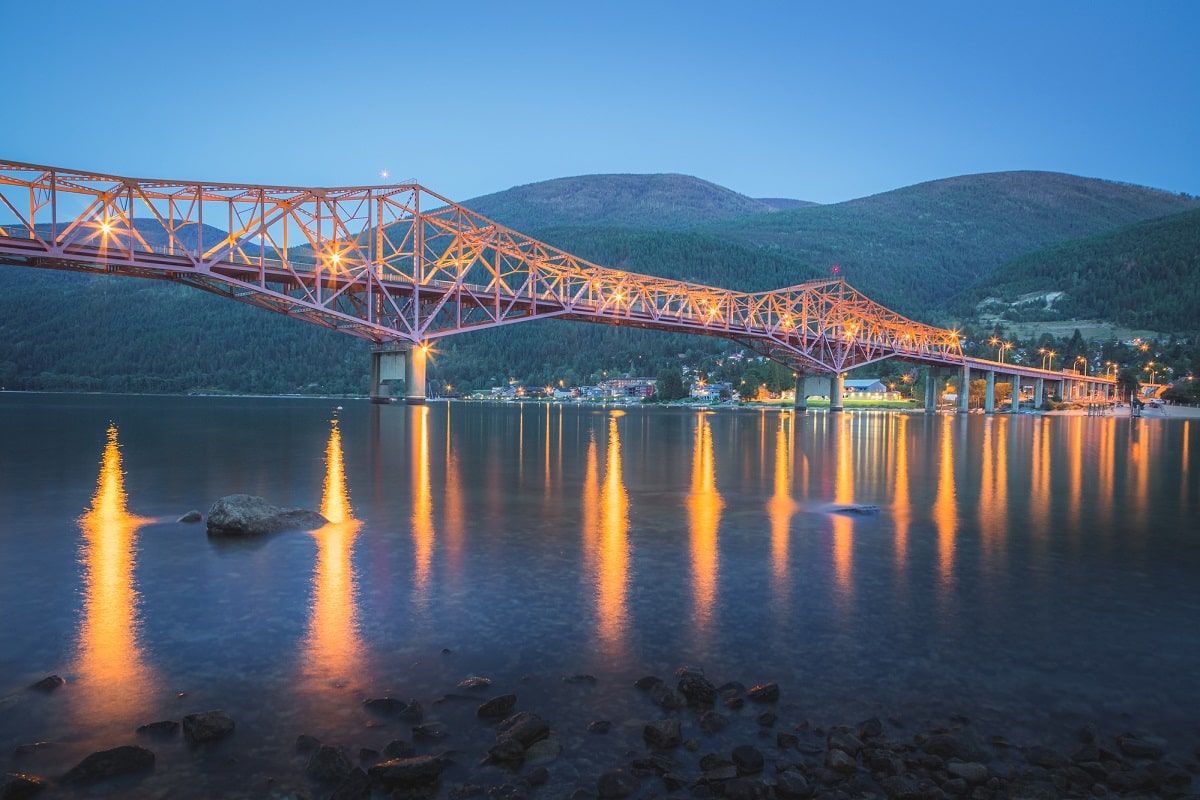 the iconic bridge at night in Nelson, BC