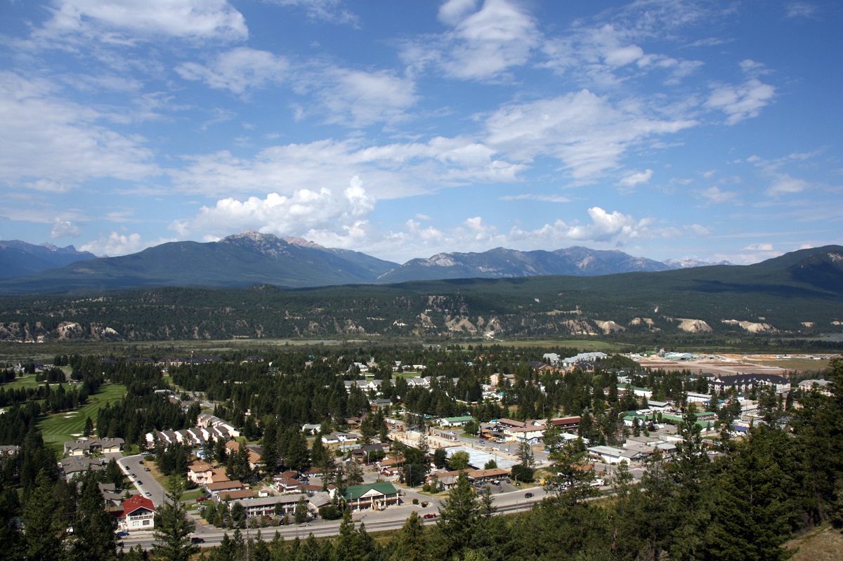 aerial view of Radium town