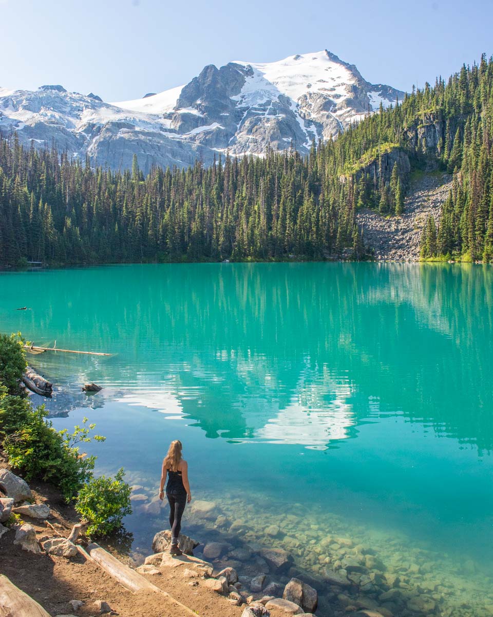 A lady at the edge of Middle Joffre Lake