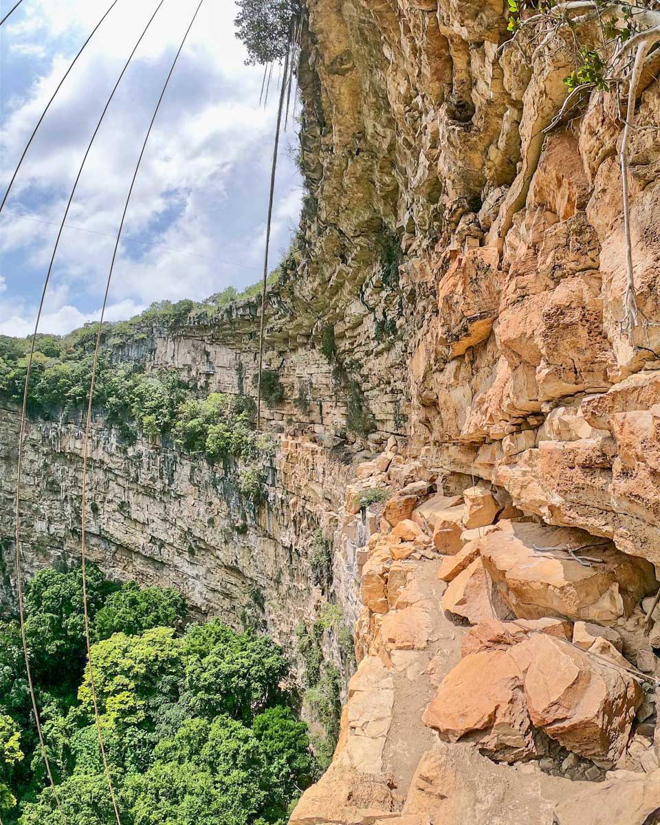 Repeling down Sima de Las Cotorras