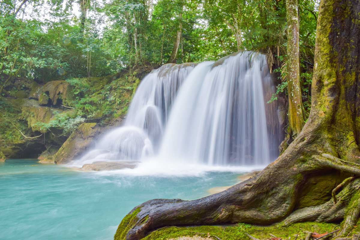 Slow shutter photo of Roberto Barrios Waterfall near Palenque in Chiapas, Mexico