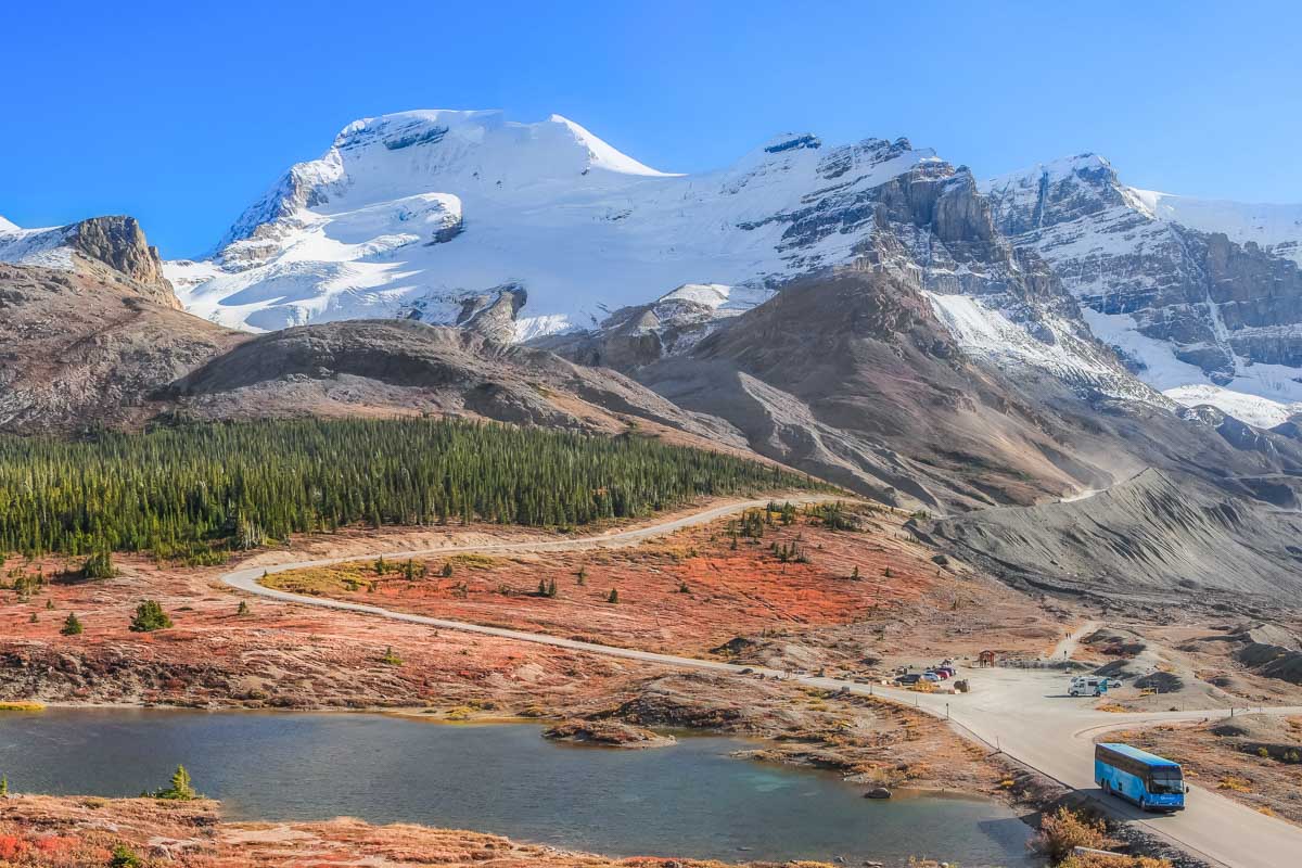 A photo showing the road from the Columbia Icefield Glacier Adventure to the glacier