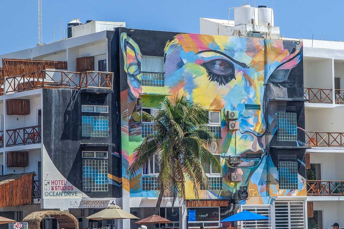 Street art on Isla Muejers, Mexico