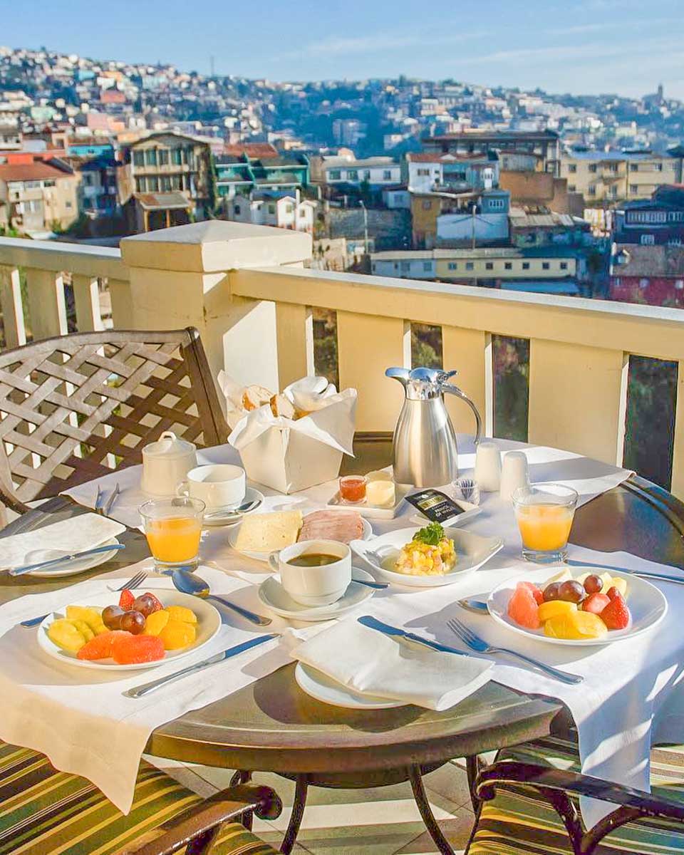 Hotel Casa Higueras breakfast