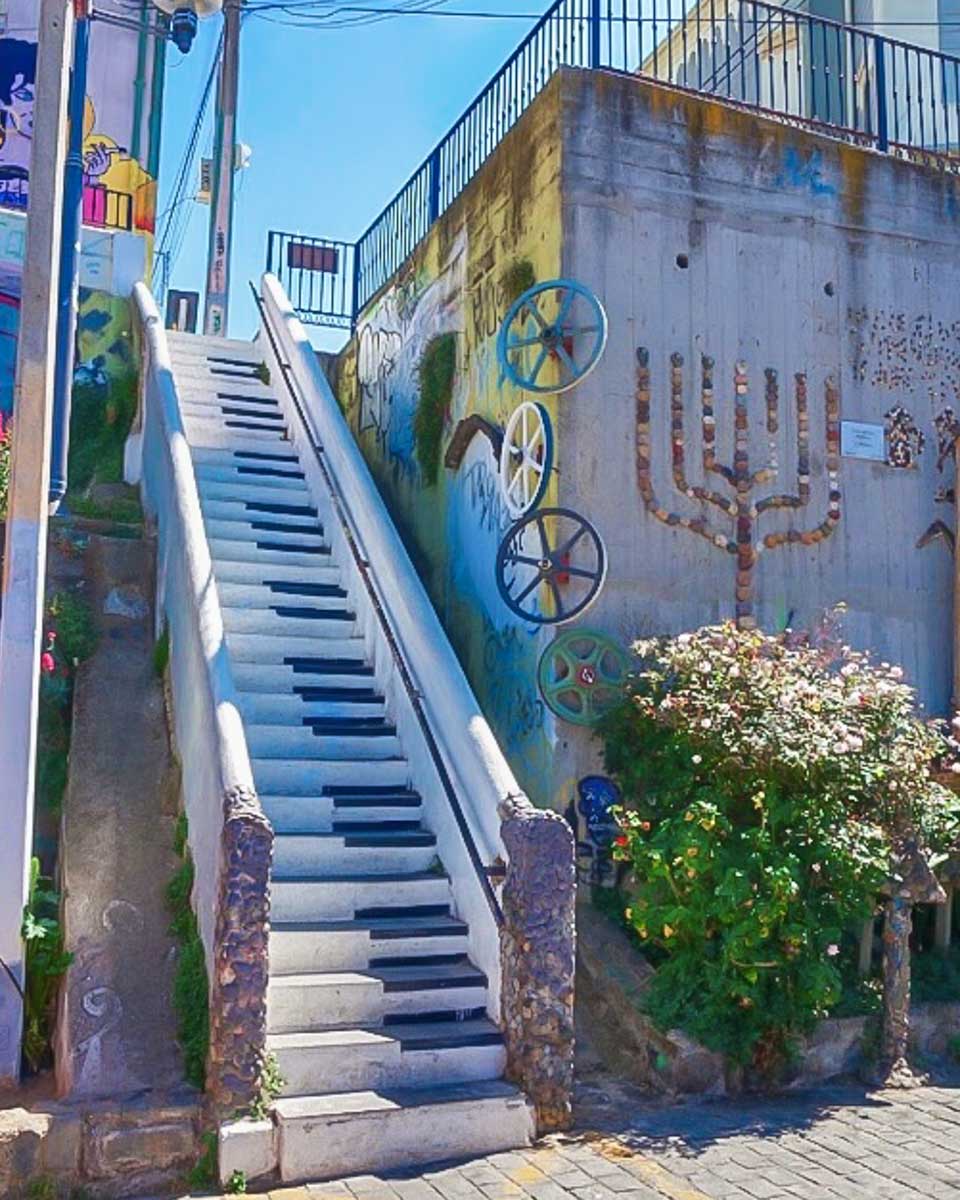 Piano Staircase in Valparaiso, Chile