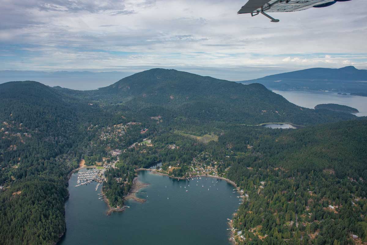 A sea plane fly's over the Vancouver Island, Canada