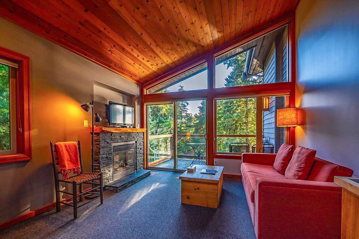 A room at The Cabins at Terrace BeachÂ