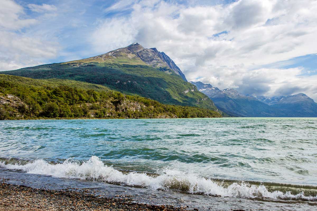 Lago Acigami in Tierra del Fuego National Park