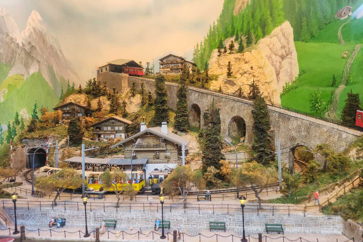 A display at Miniature World or Little Canada in Toronto, Canada