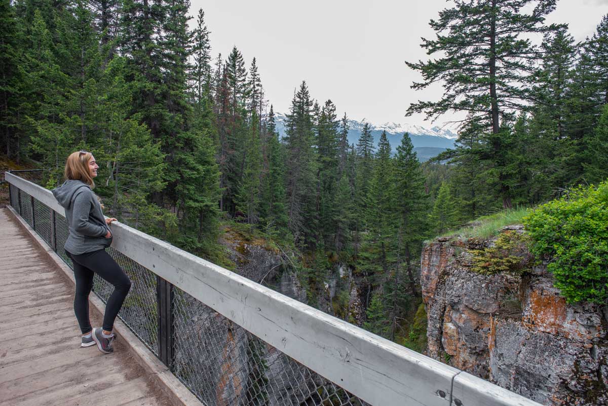 Bailey looks over Maligne Canyon from the start of the trail near the parking lot