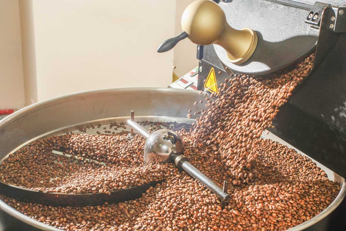 Coffee roasting on a tour in Cartagena