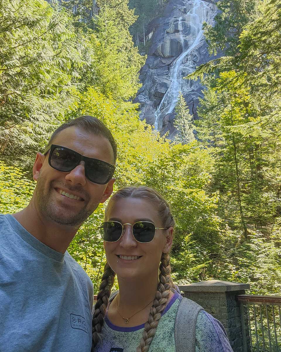 Daniel and Bailey take a self at Shannon Falls on the Sea to Sky Highway
