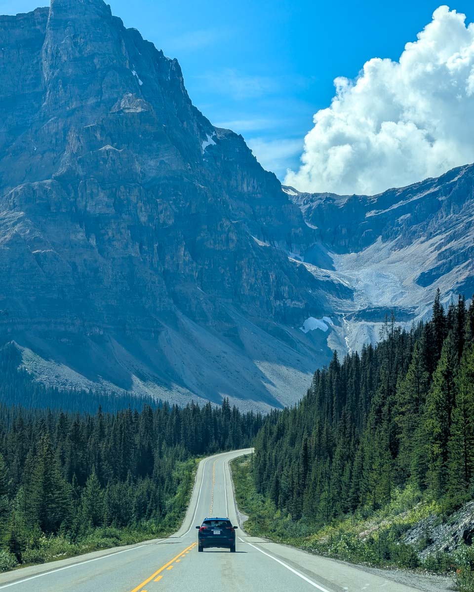 Driving the Icefields Parkwaty in summer Canada (3)