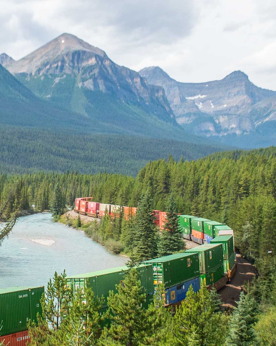 Morant's Curve train snakes it's way through the mountains in Banff