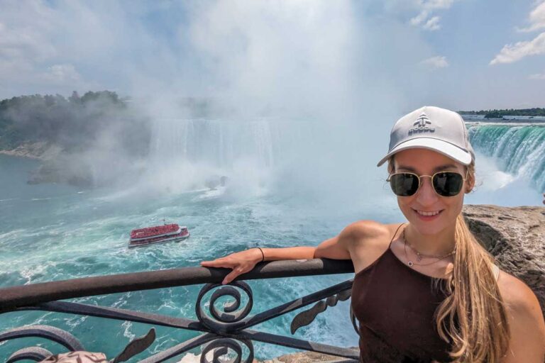 Bailey poses for a photo with Niagara Falls